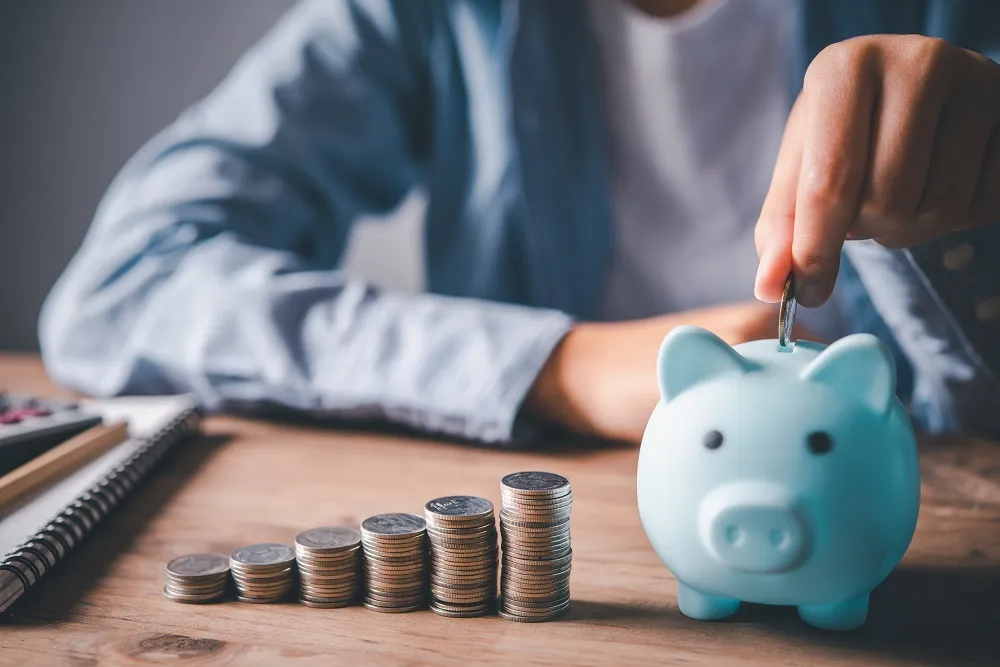 Goal-Oriented-Savings-with-AI